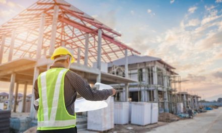When you should hire a general contractor
